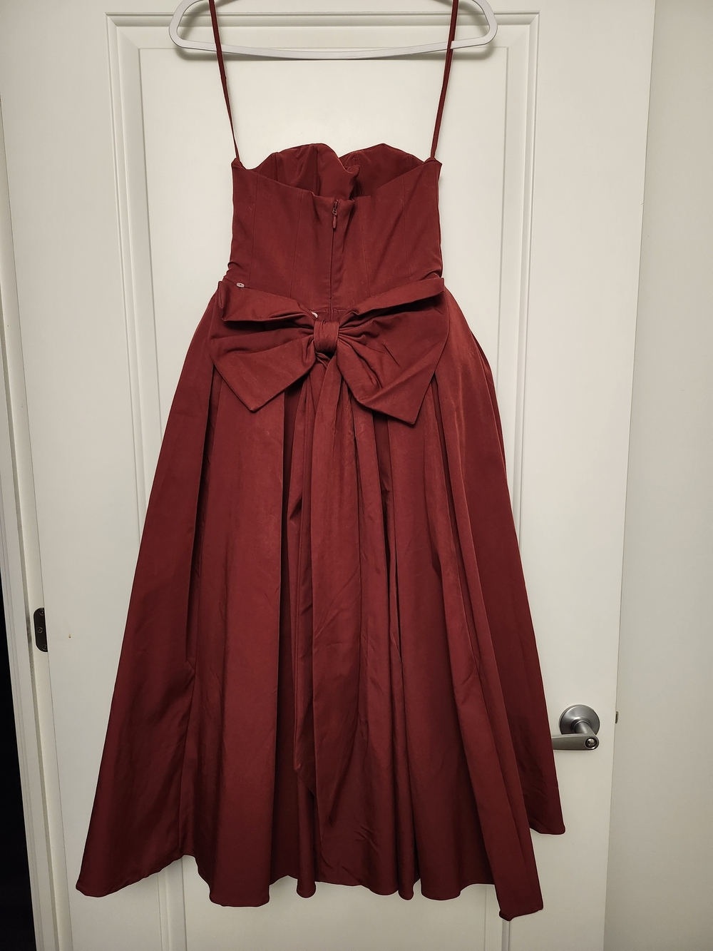 House of CB Pandora Strapless Midi Dress in Red With Removable Back Bow - Picture 2 of 4